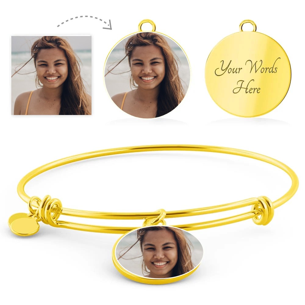 How it works: your photo printed on the gold circle bangle charm
