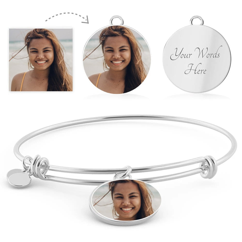 How it works: your photo printed on the silver circle bangle charm