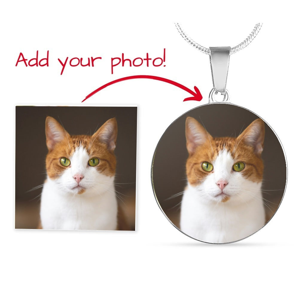 Pet memorial photo necklace with a cat photo